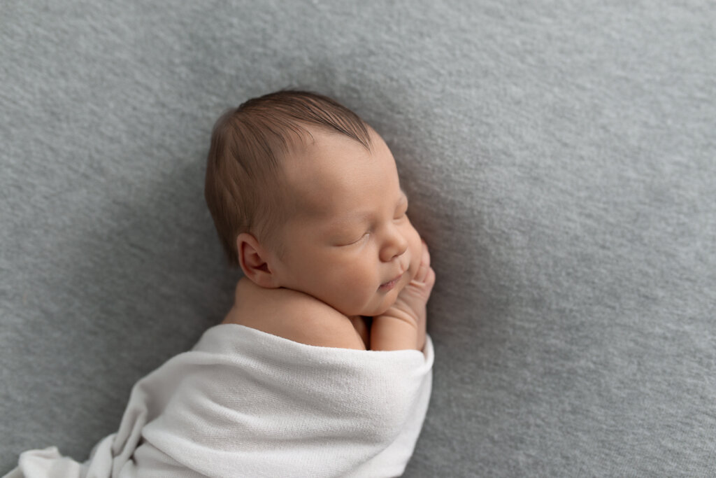 photographe bebe naissance toulon